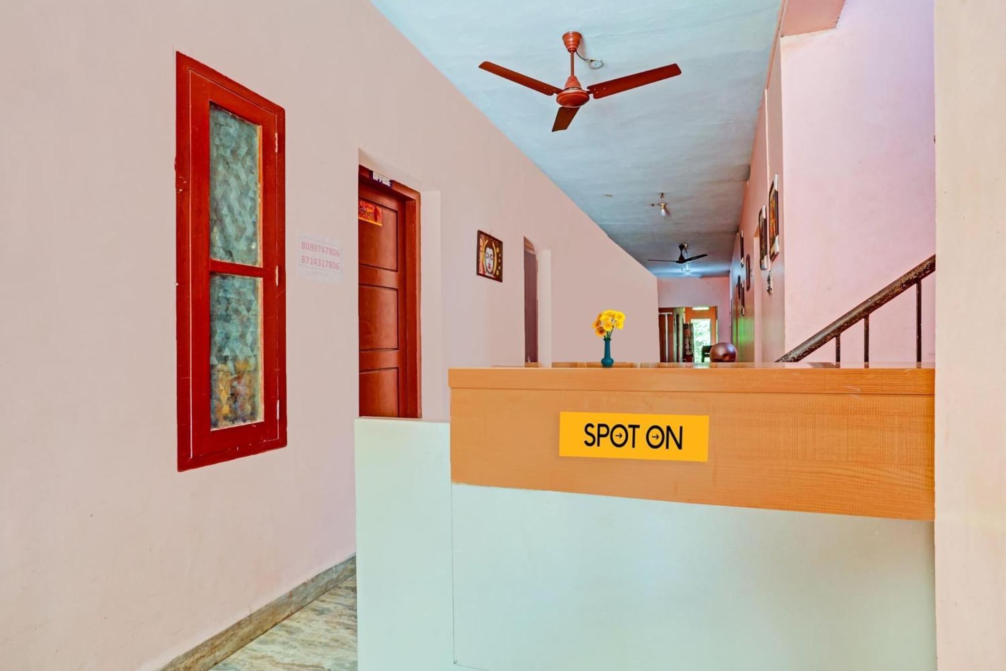 Hotel O Ashok Inn Kazhakuttam Zewnętrze zdjęcie
